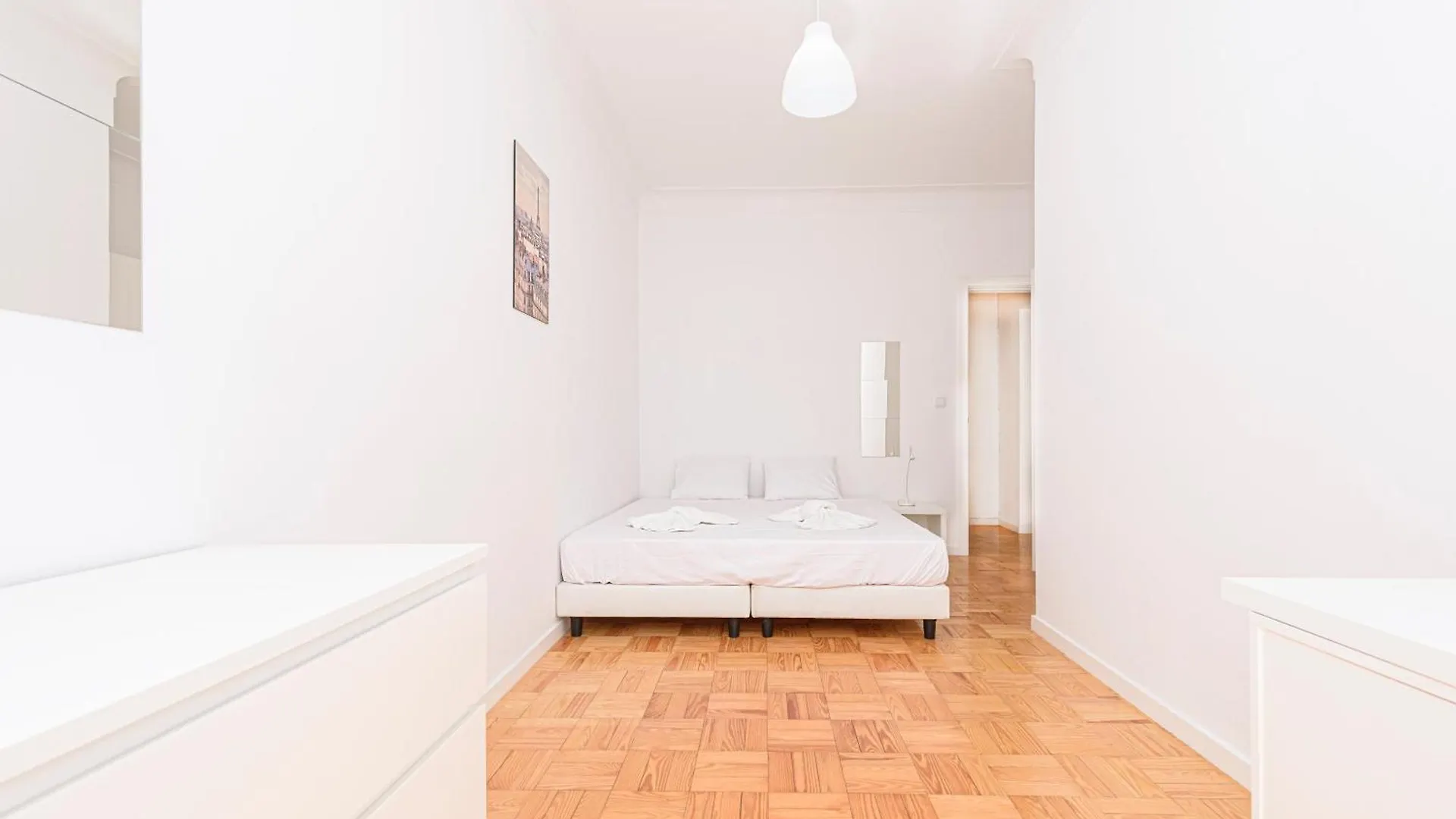 Houze_4 Room Flat In Central Lisbon Near Zoo
